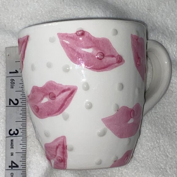 Hand-Painted Ceramic Mug With Pink Lips & Raised Polka Dot Design Made In Italy - Picture 11 of 11